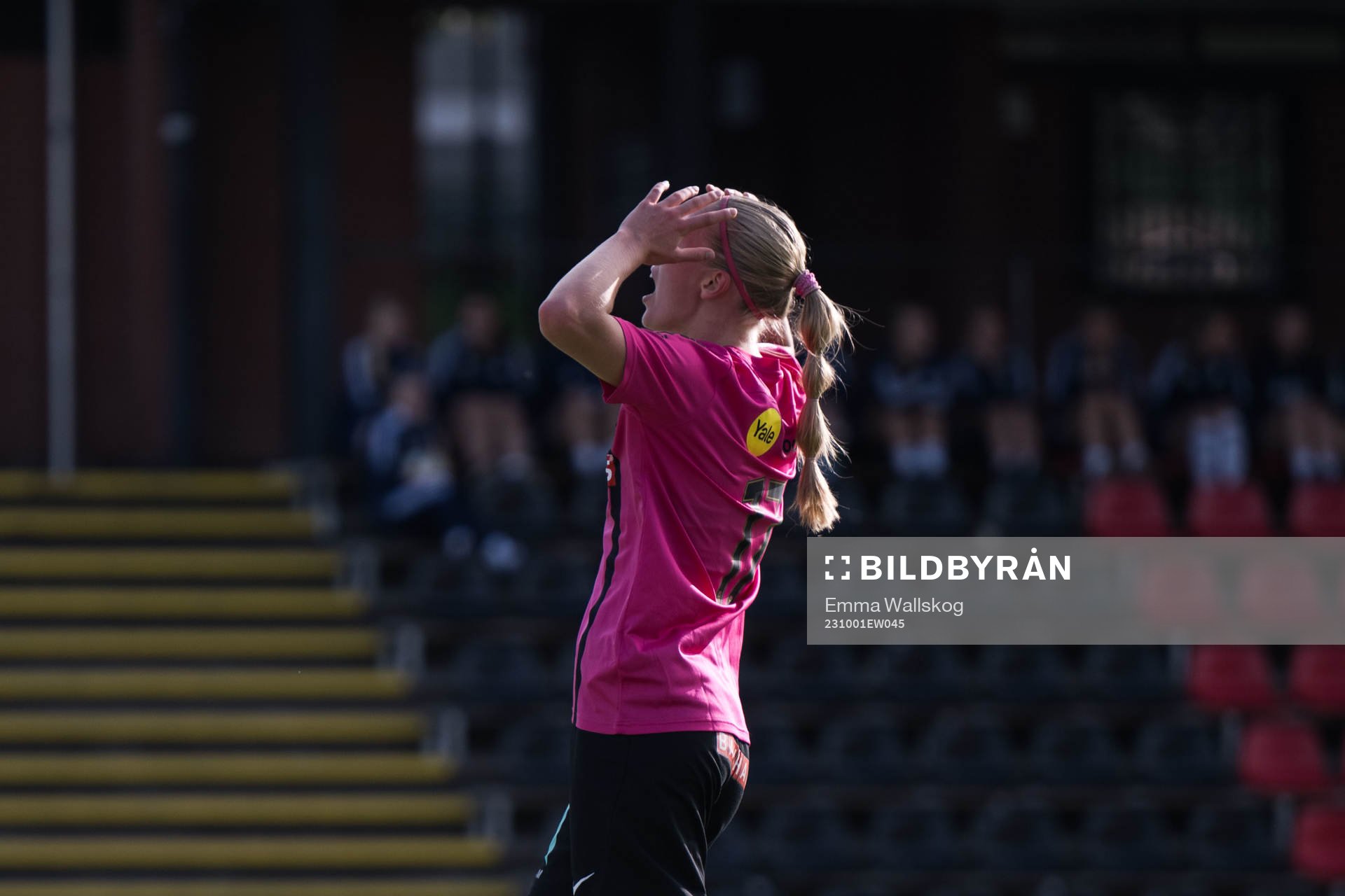 Brommapojkarnas Klara Andrup deppar