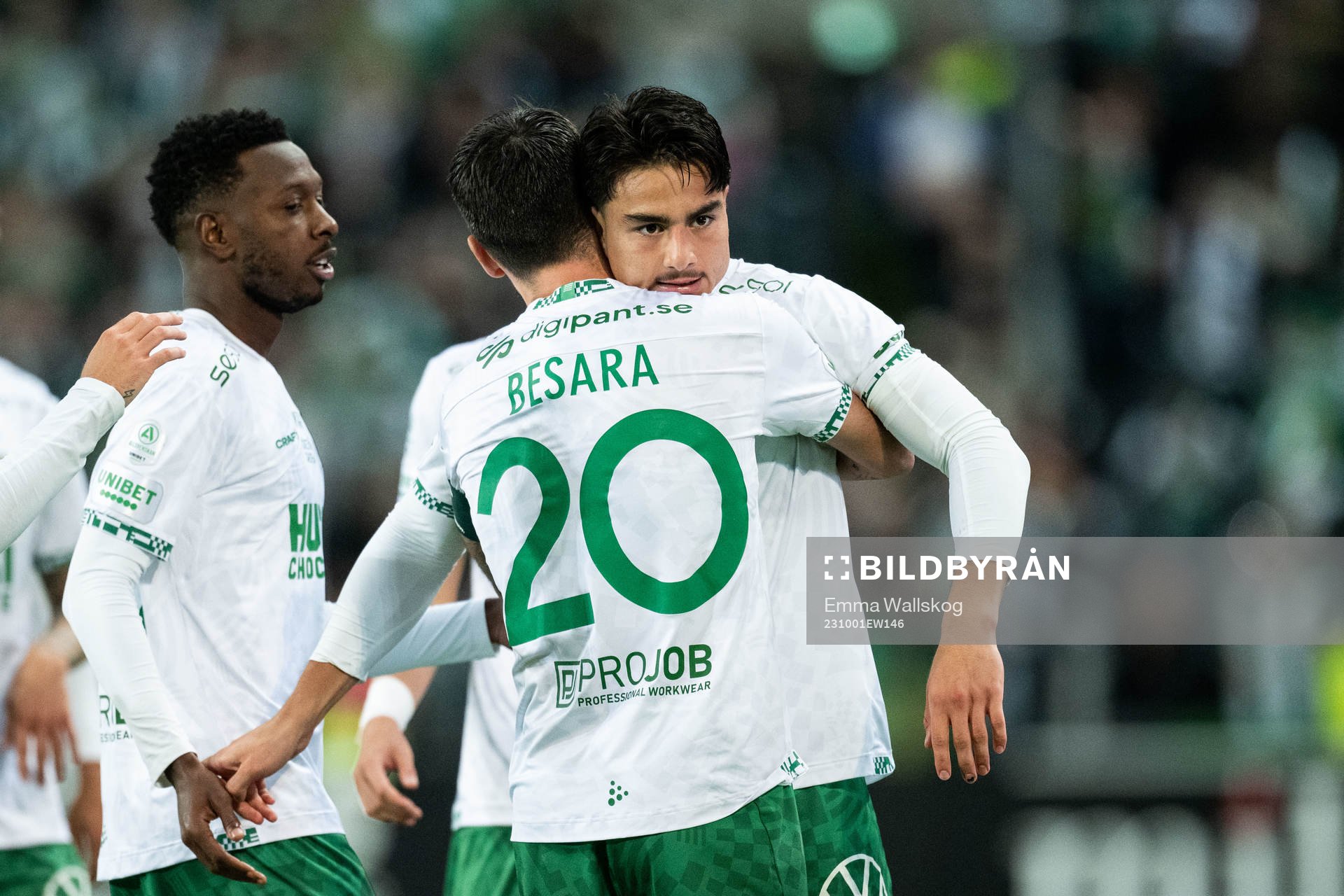 Hammarbys Jusef Erabi och Nahir Besara jublar