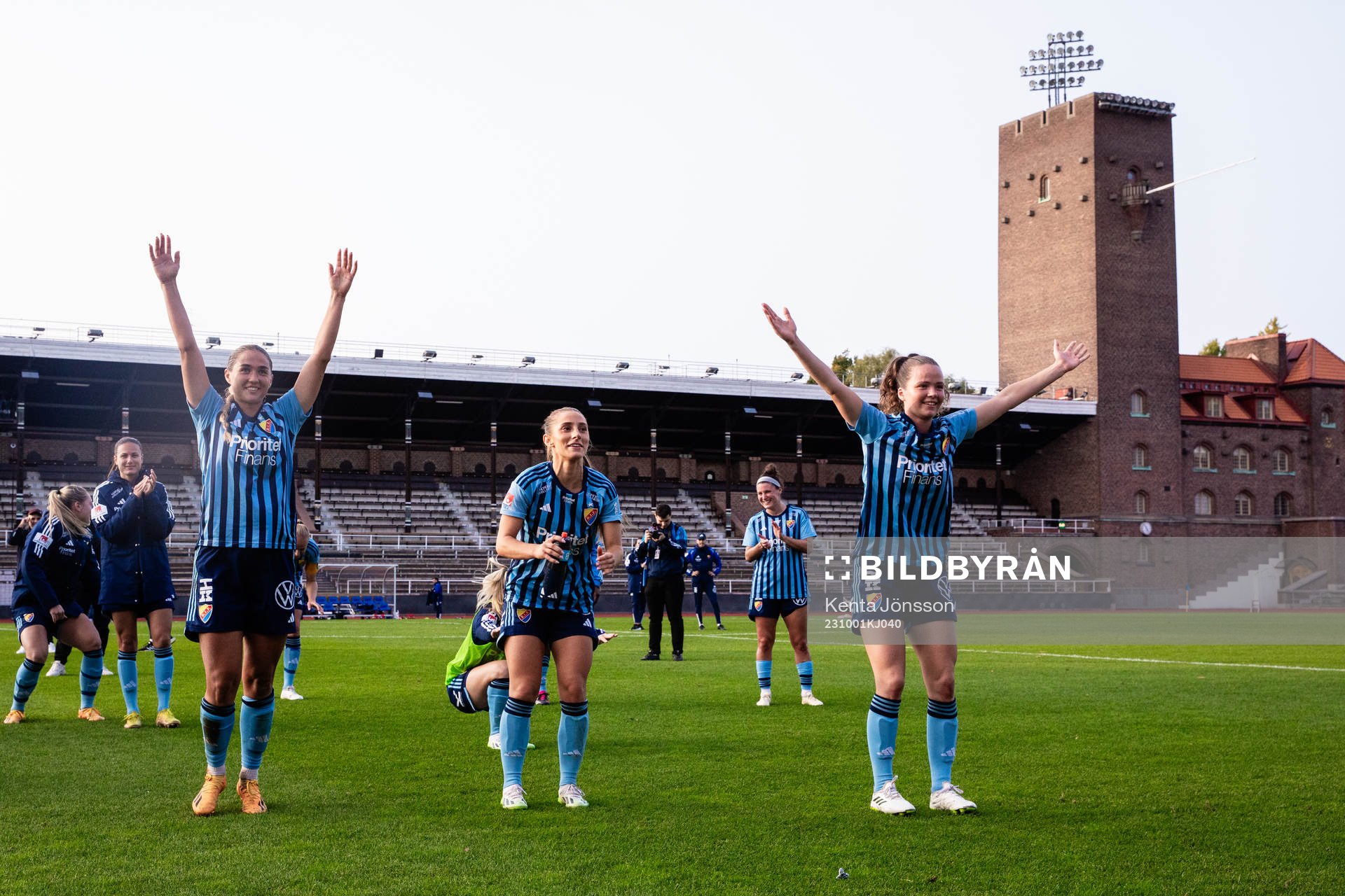 Djurgårdens Lova Lundin, Tilde Lindwall och Julia