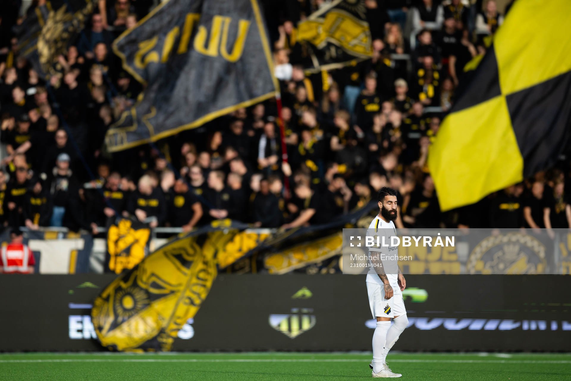 AIKs Jimmy Durmaz deppar