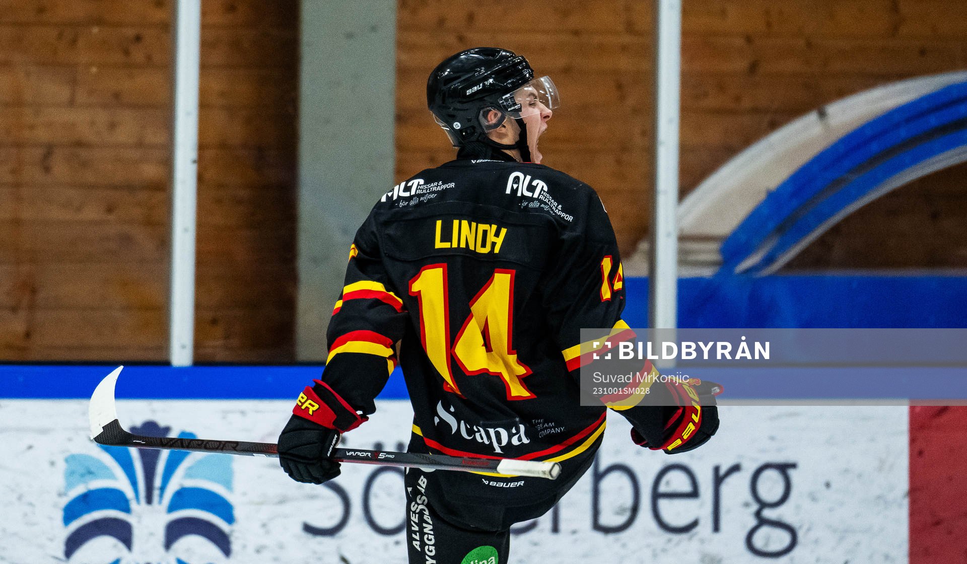 Alvestas Alex Lindh jublar