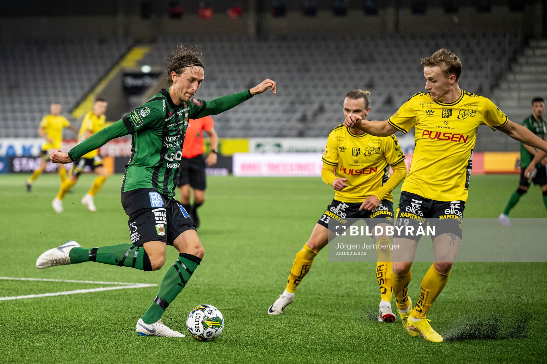 Varbergs Joakim Lindner och Elfsborgs Jeppe Møldrup Okkels