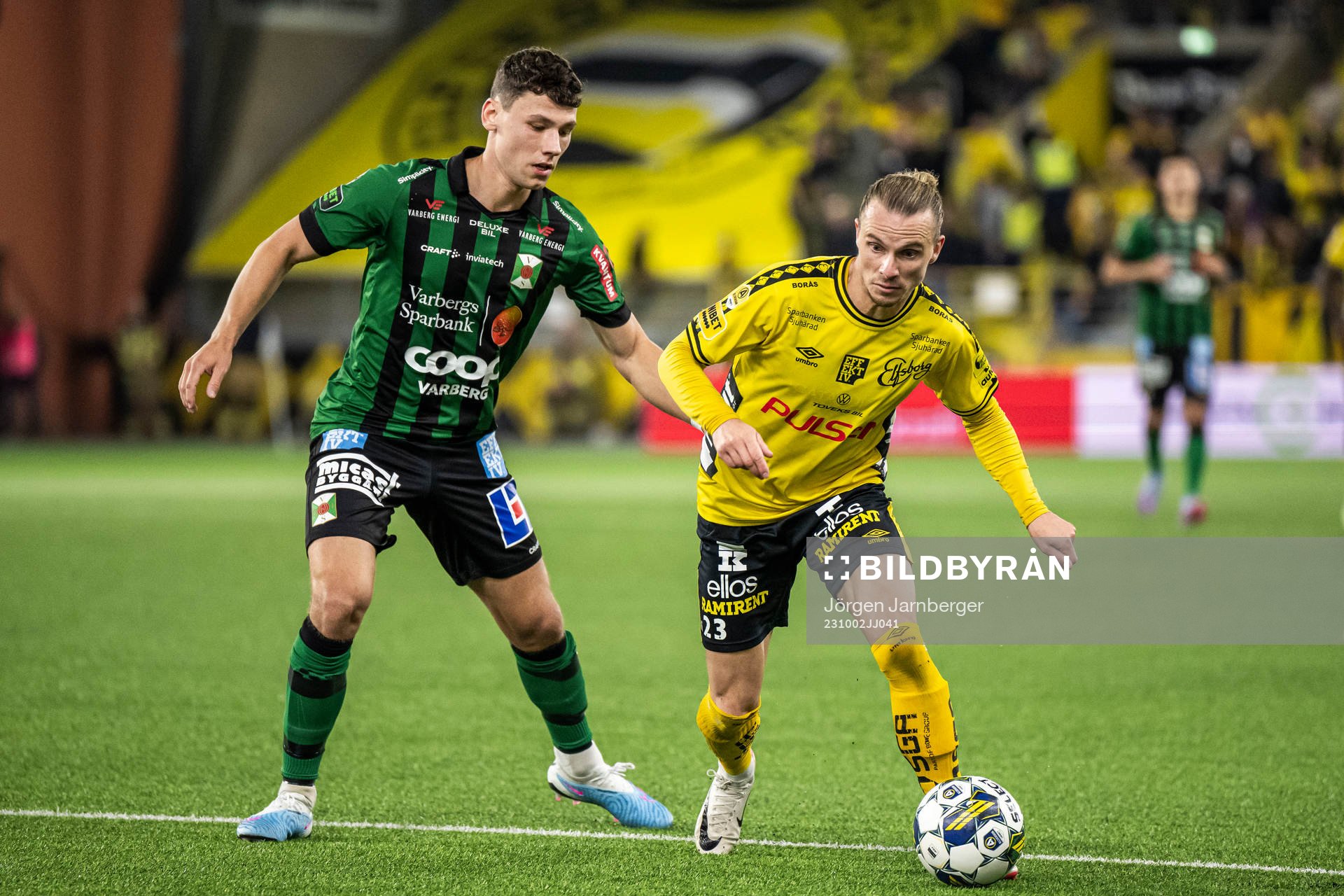 Varbergs Victor Karlsson och Elfsborgs Niklas Hult