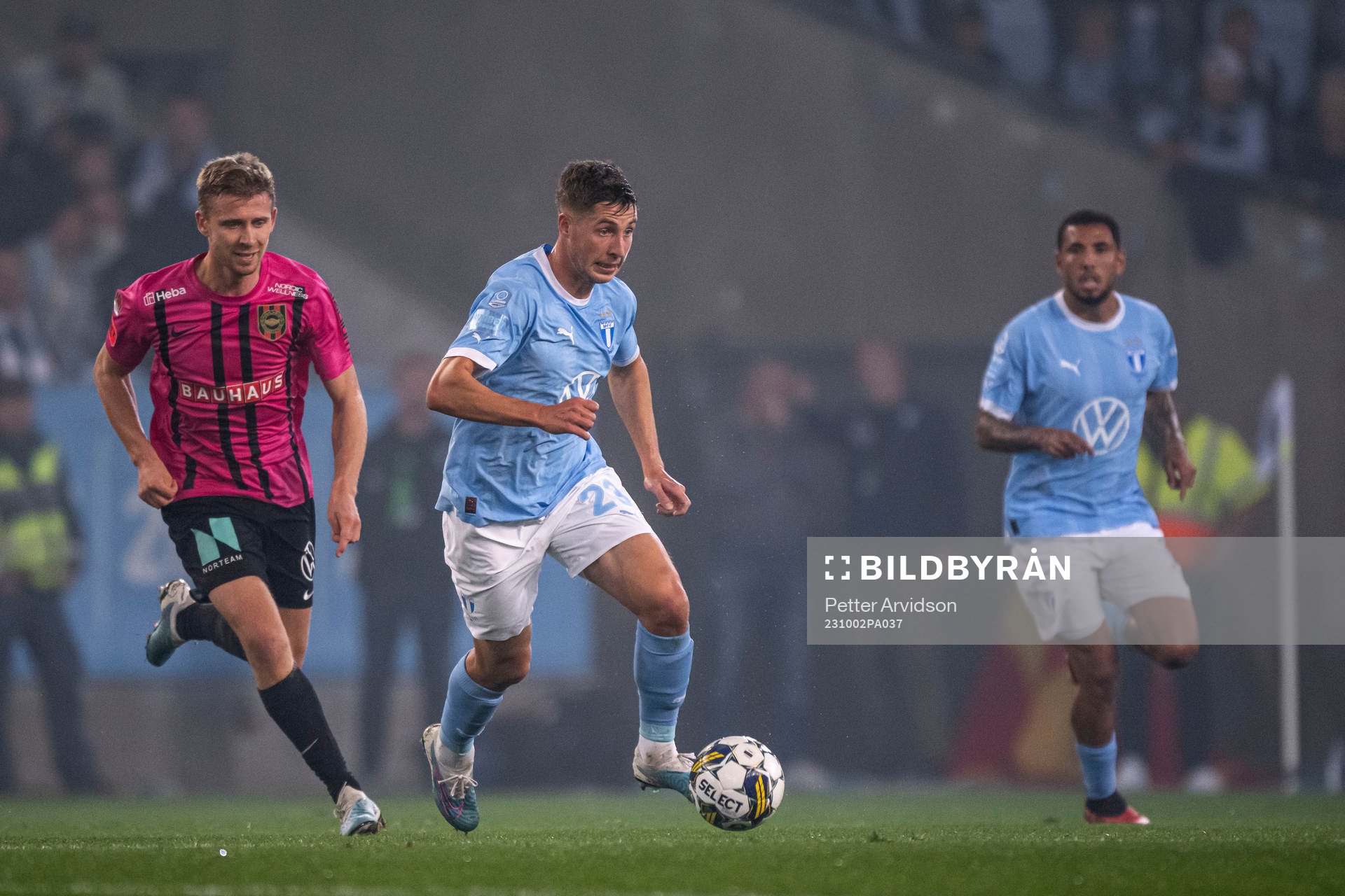 Brommapojkarnas Ludvig Fritzson och Malmö FFs Lasse Berg