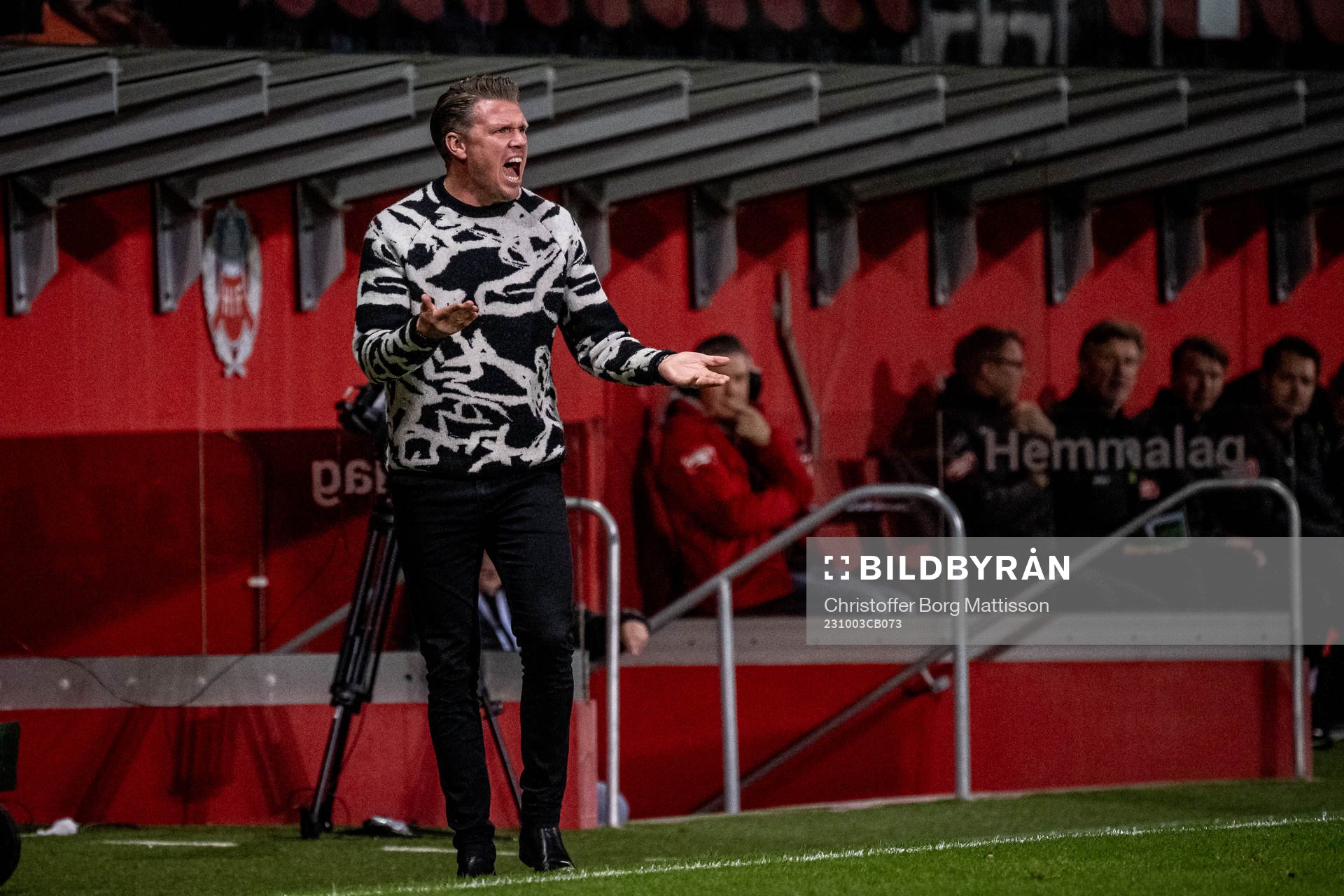 Örebros huvudtränare Christian Järdler reagerar