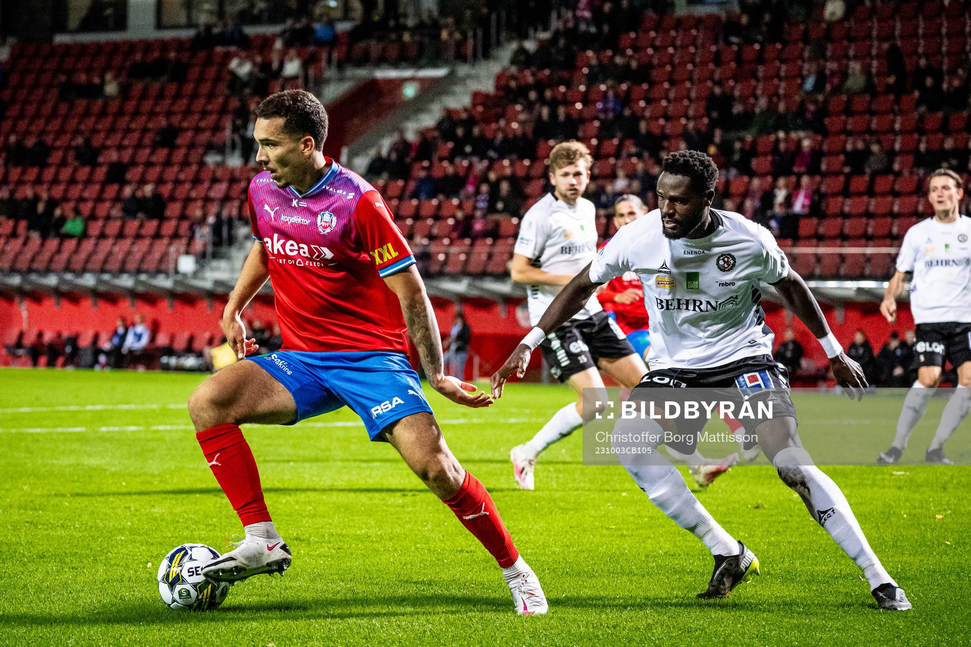 Helsingborgs Lucas Lima och Örebros Nasiru Moro