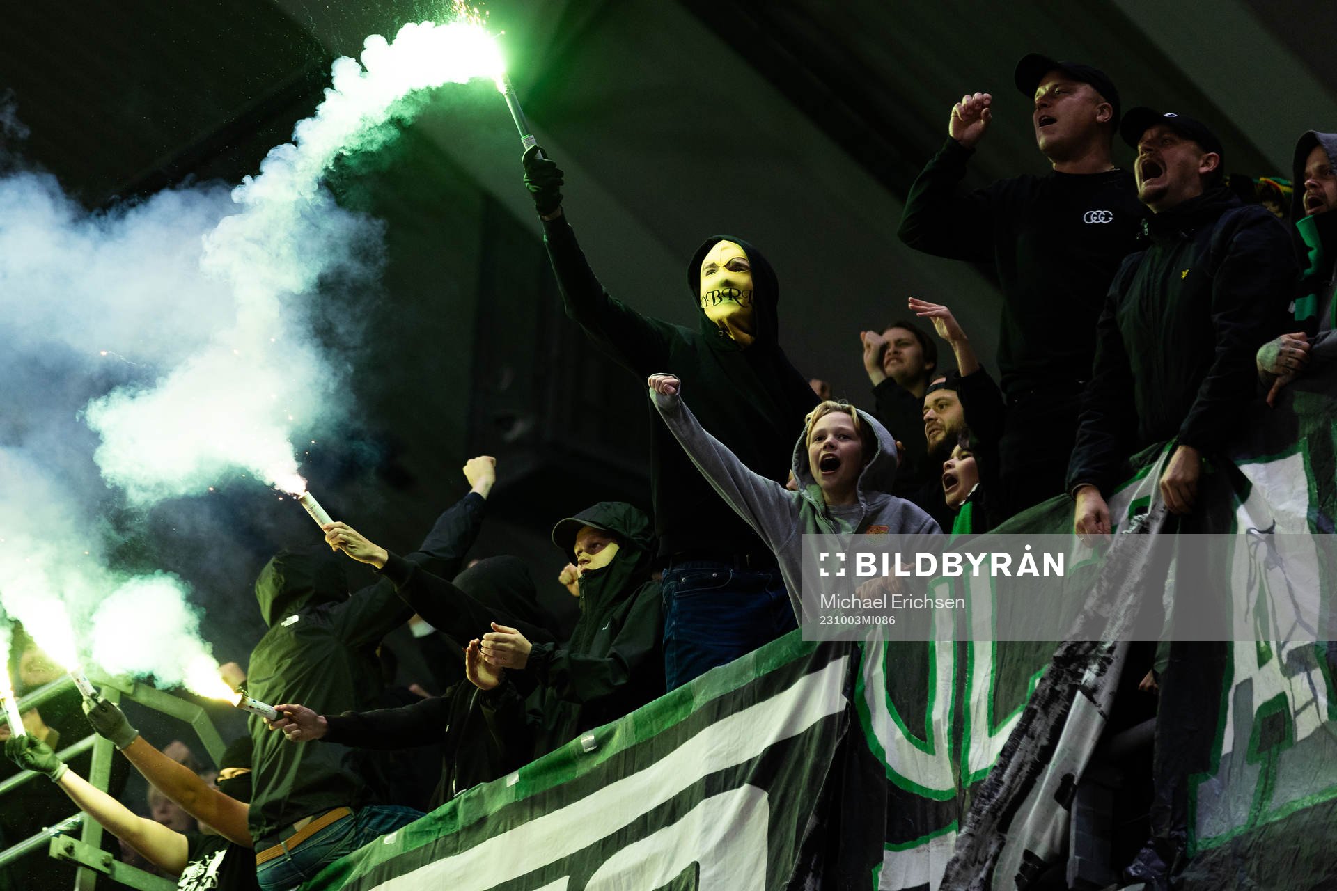 GAIS supportrar jublar