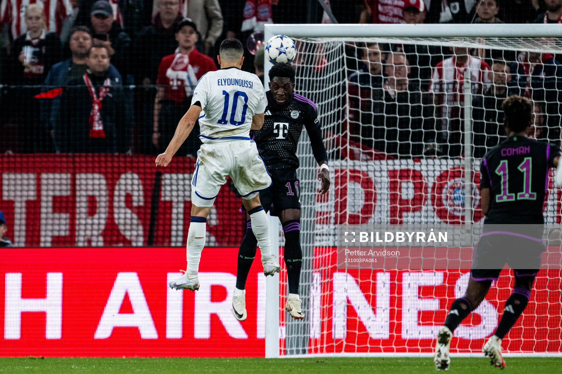 Mohamed Elyounoussi of Copenhagen and Alphonso Davies of