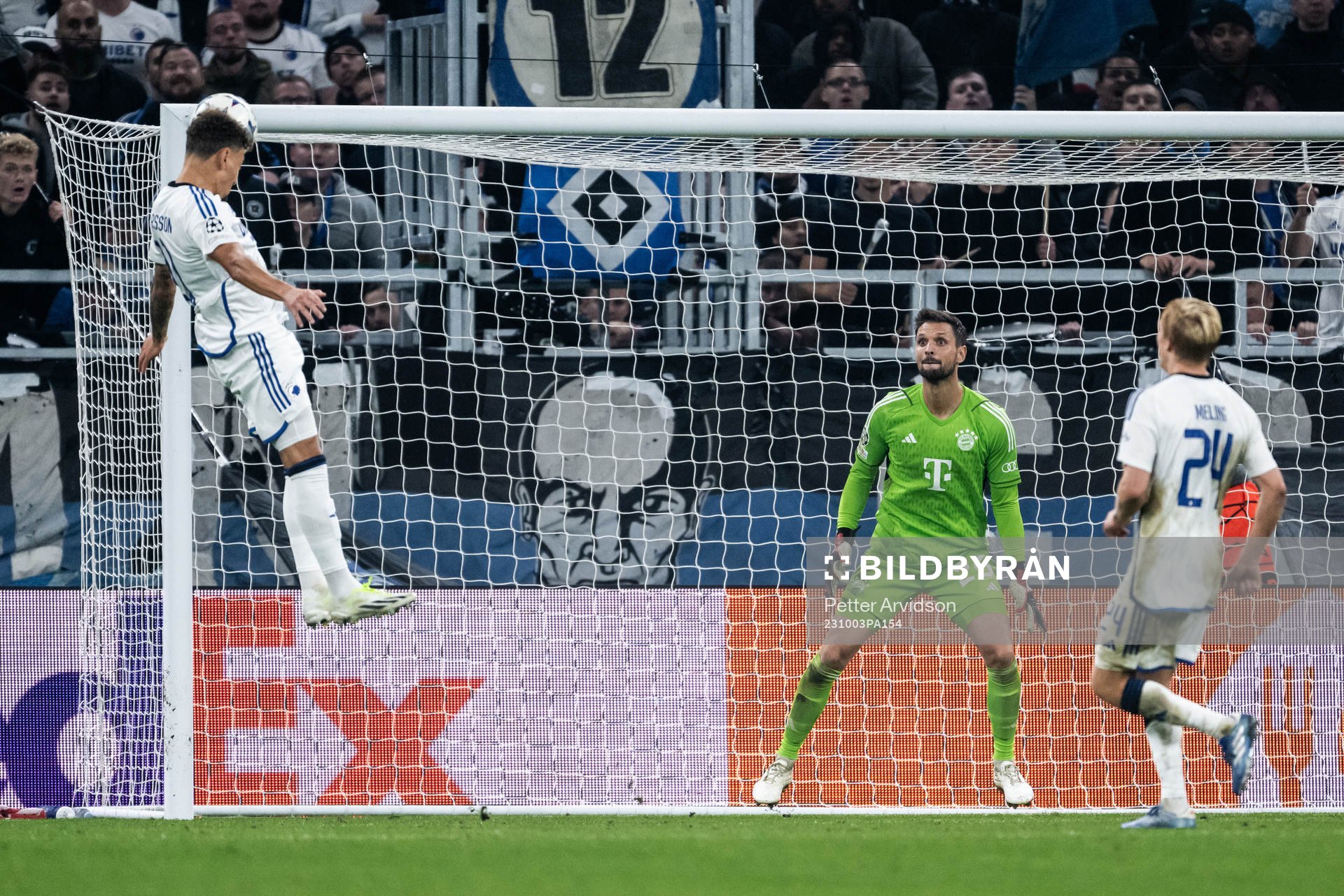 Jordan Larsson of Copenhagen and goalkeeper Sven Ulreich of