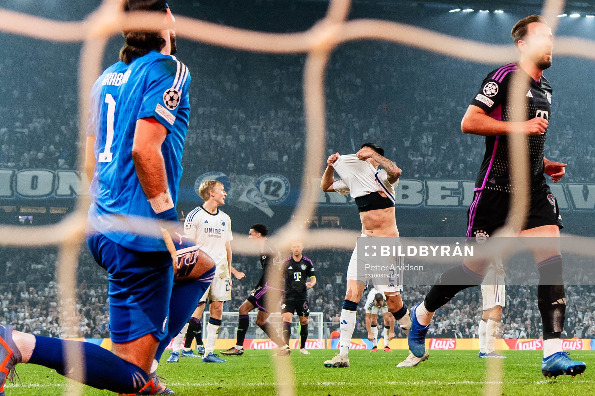 Kevin Diks of Copenhagen looks dejected