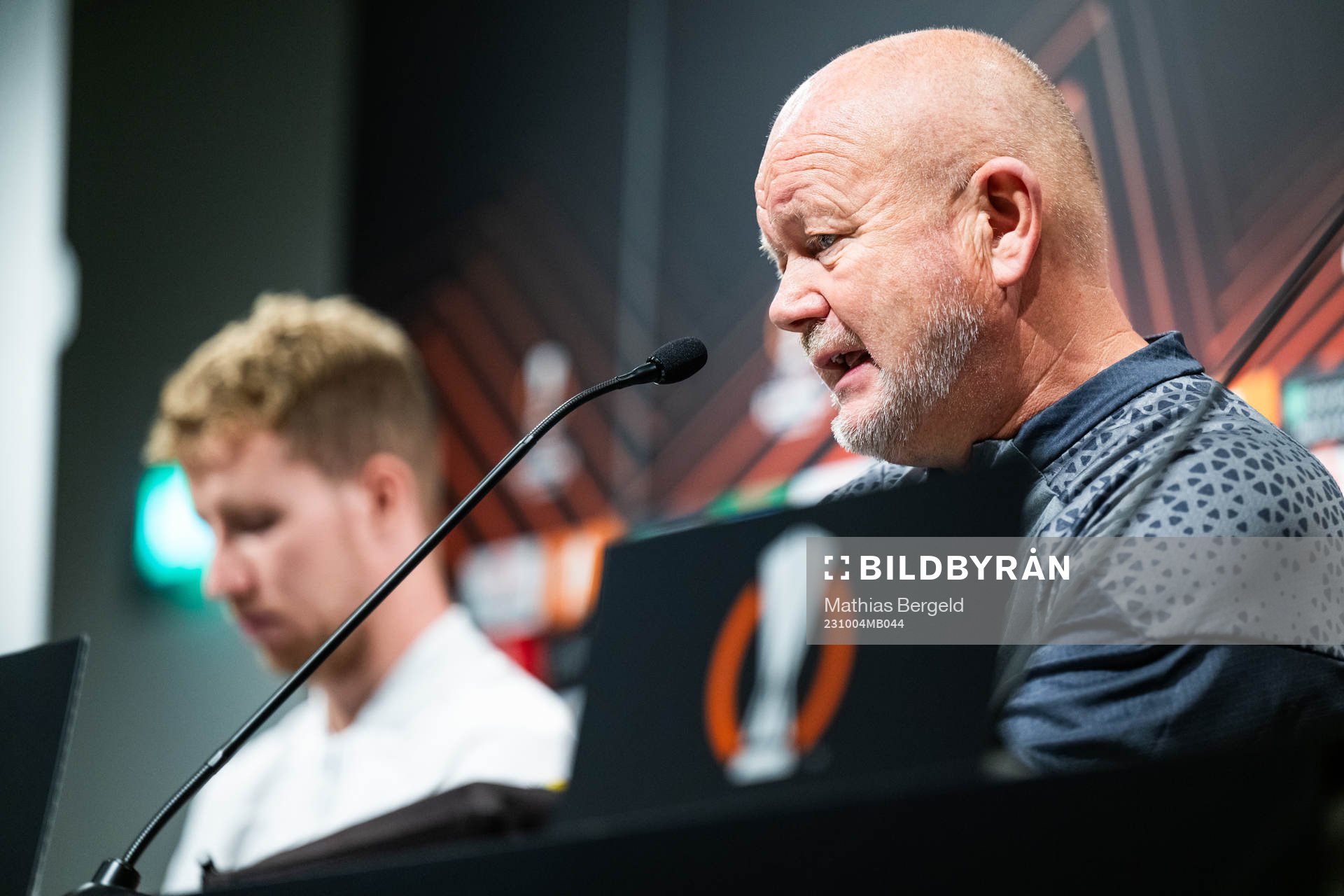 Samuel Gustafson and head coach Per-Mathias Høgmo