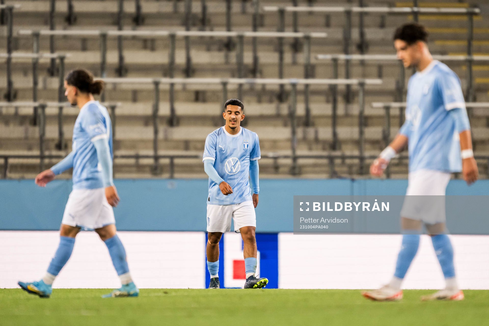Malmö FFs Zakaria Loukili deppar