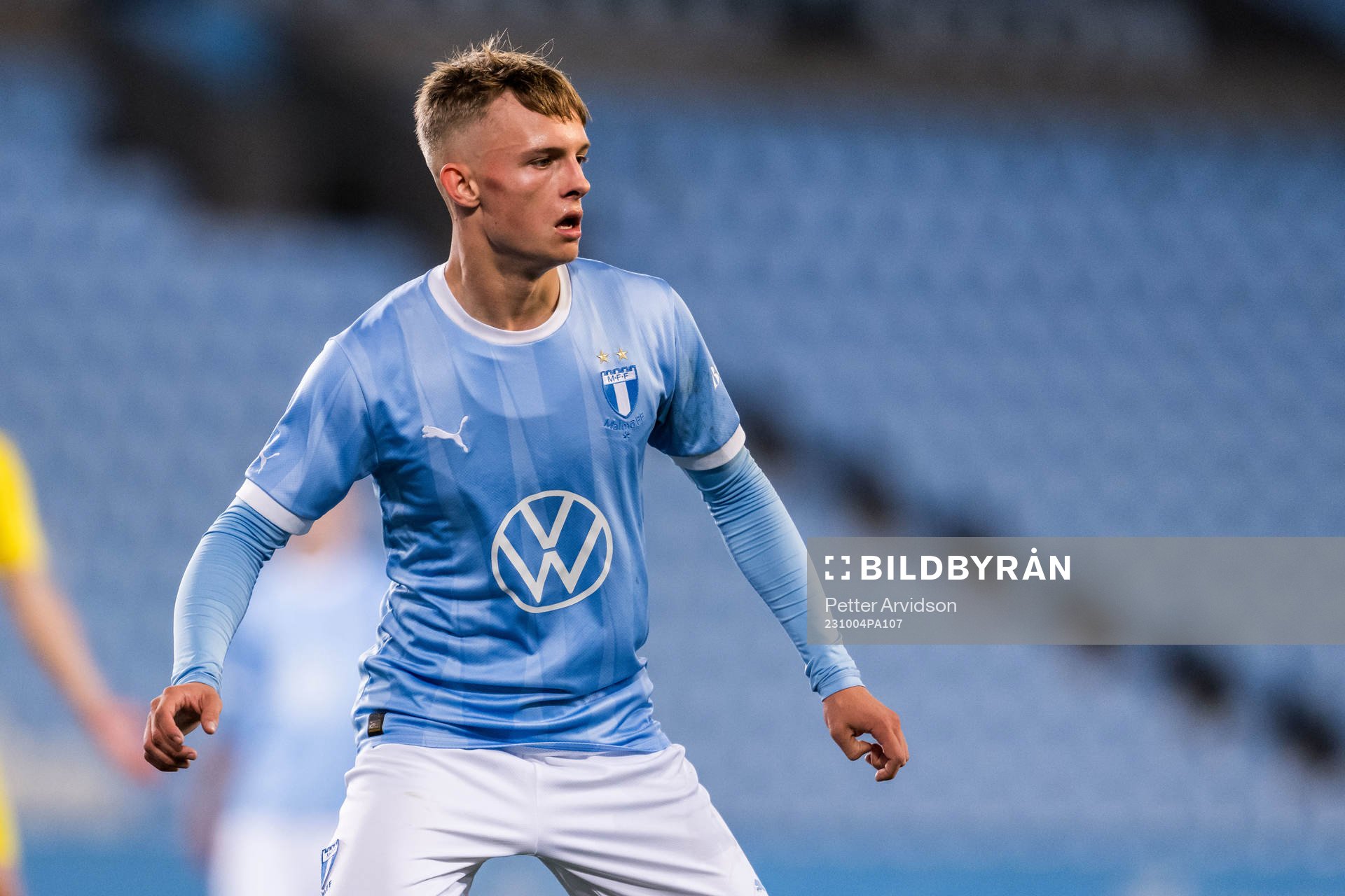 Malmö FFs Adrian Daly Tempelaar under fotbollsmatchen i UEFA Youth League mellan Malmö FF och Helsingfors den 4 oktober 2023 i Malmö.