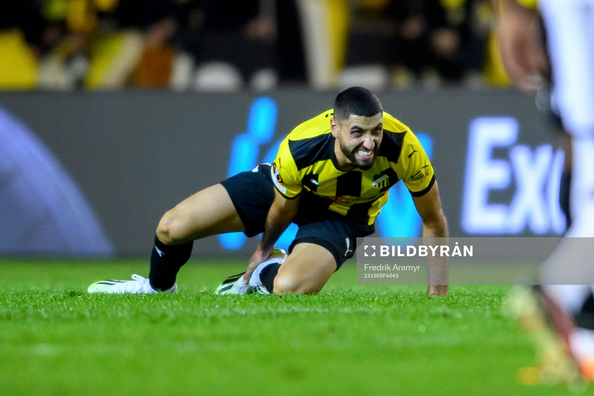 Aiham Ousou of Häcken in pain