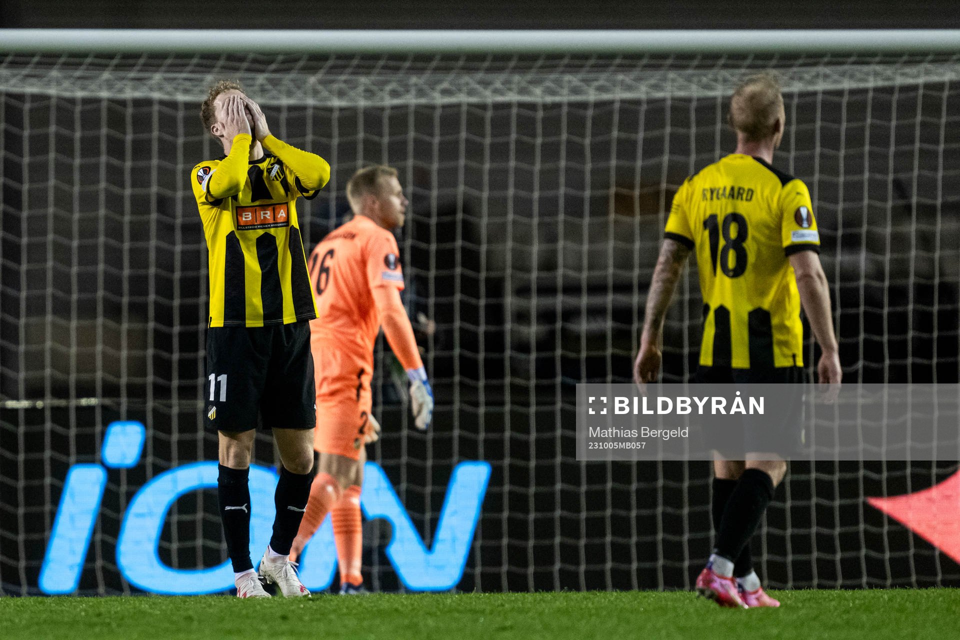 Samuel Gustafson of Häcken looks dejected