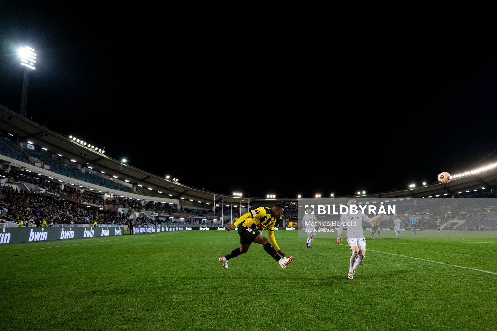Abdulrazaq Ishaq of Häcken and Marko Jankovic of Qarabag