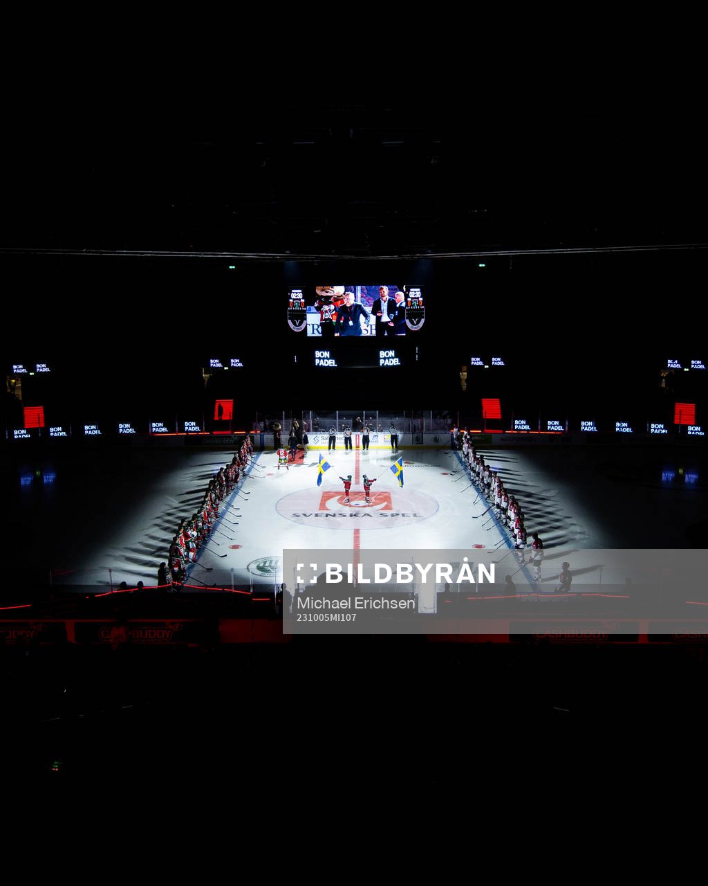 Lagen på line up innan ishockeymatchen i SHL mellan