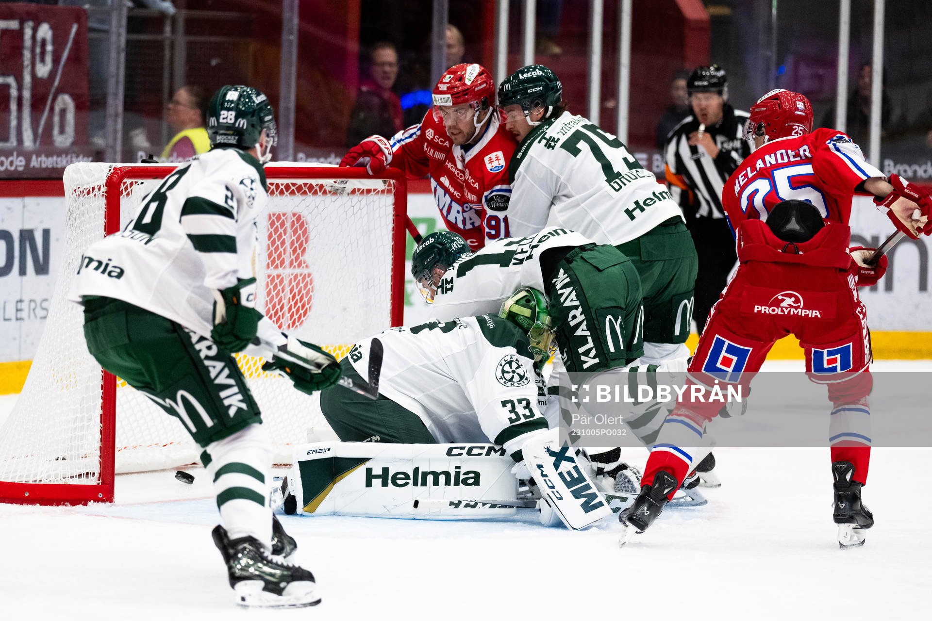 Timrås Magnus Pääjärvi gör 1-1 bakom Färjestads