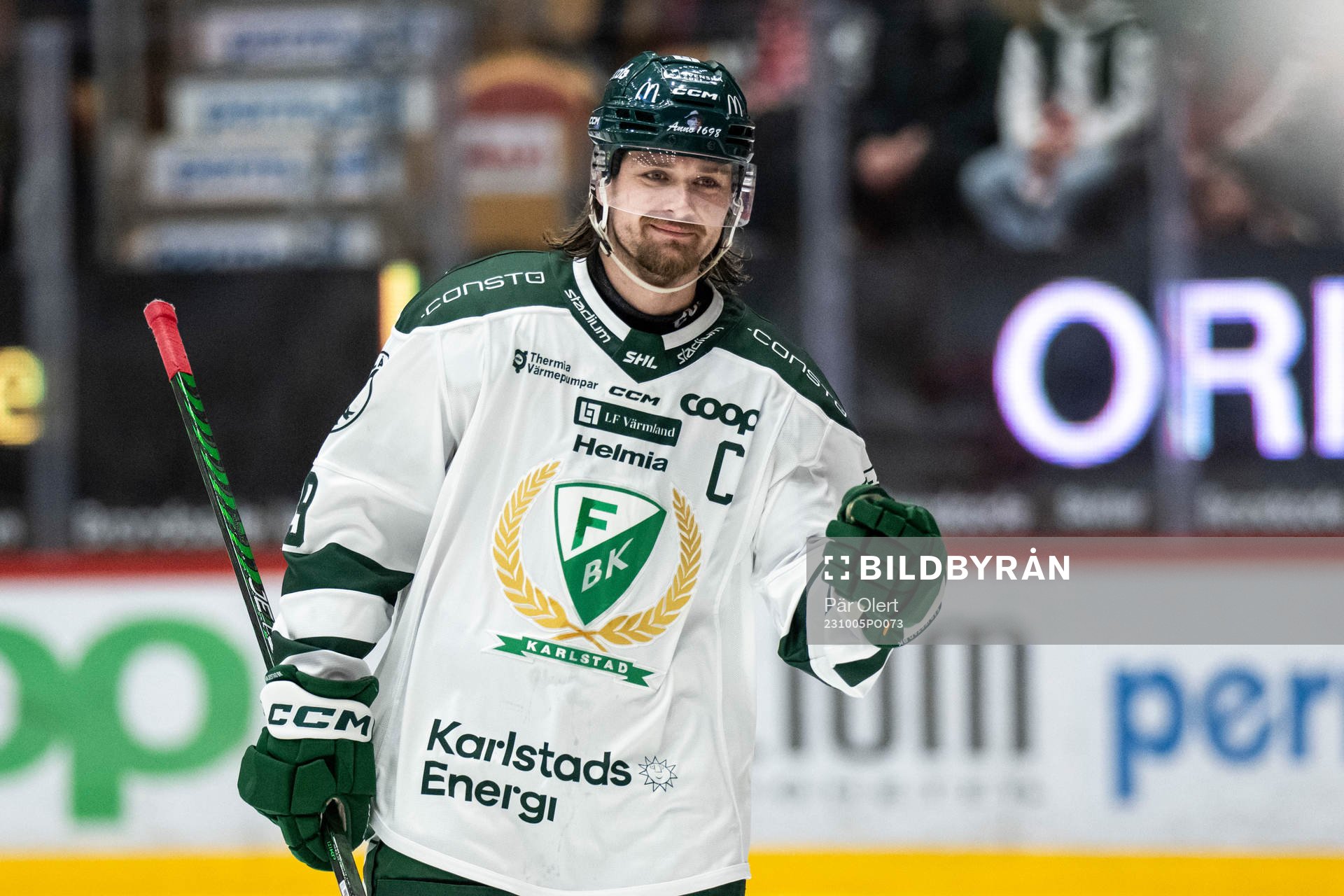Färjestads Linus Johansson jublar 1-4