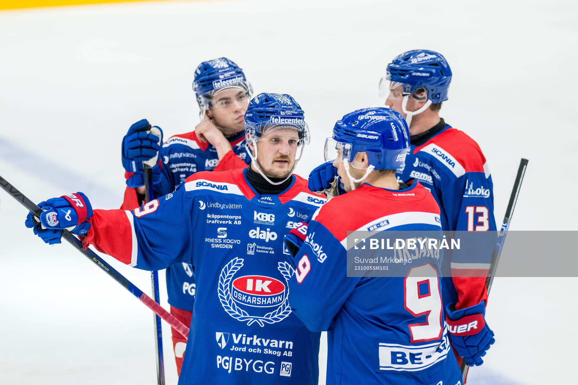 Oskarshamns Patrik Karlkvist och Ahti Oksanen samtalar