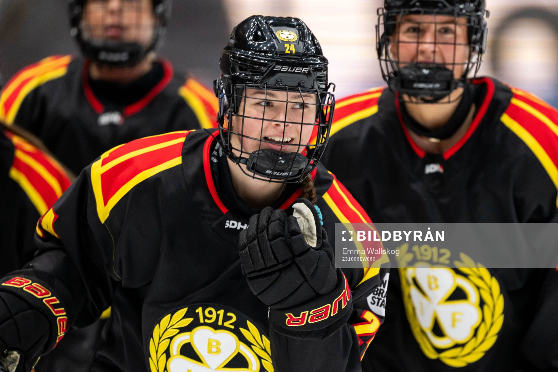 Brynäs Sara Cajanova jublar