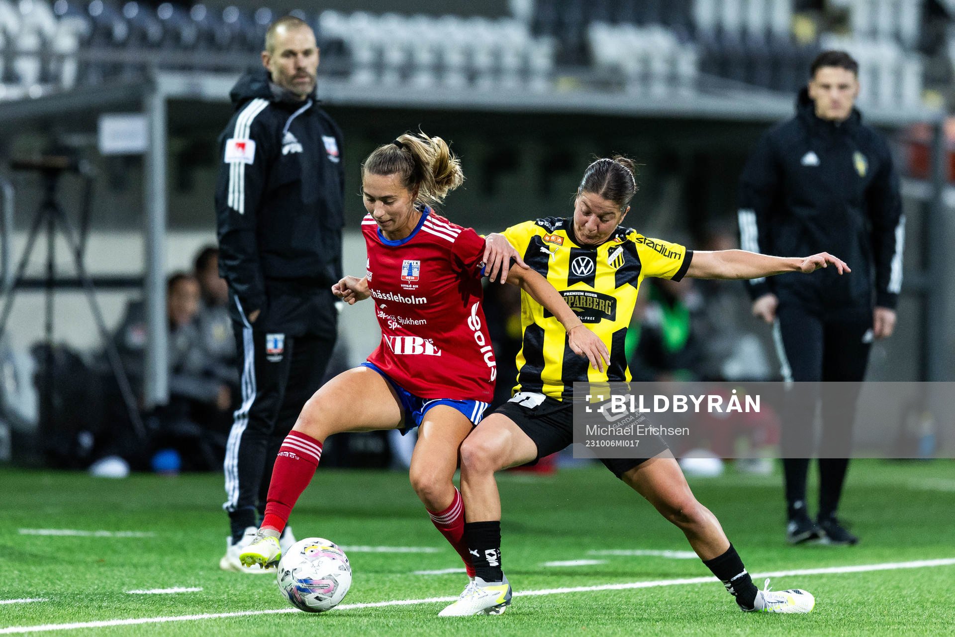 Vittsjös Sarah Stratigakis och Häckens Ruby Grant