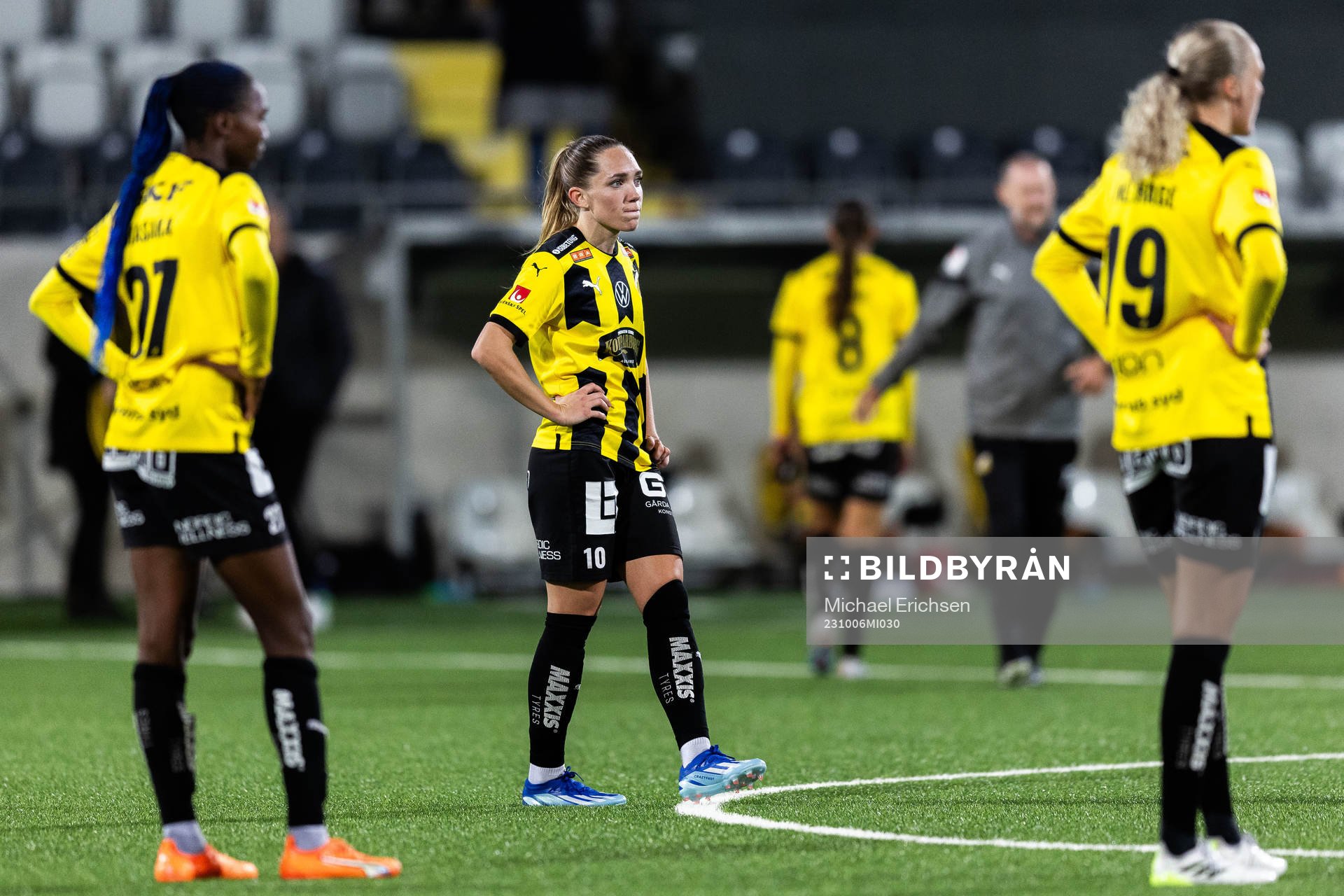 Häckens Elin Rubensson deppar