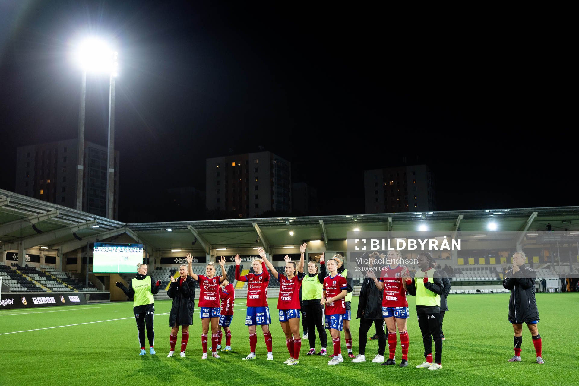 Vittsjös spelare jublar efter fotbollsmatchen i Damallsvenskan mellan Häcken och Vittsjö den 6 oktober 2023 i Göteborg. 