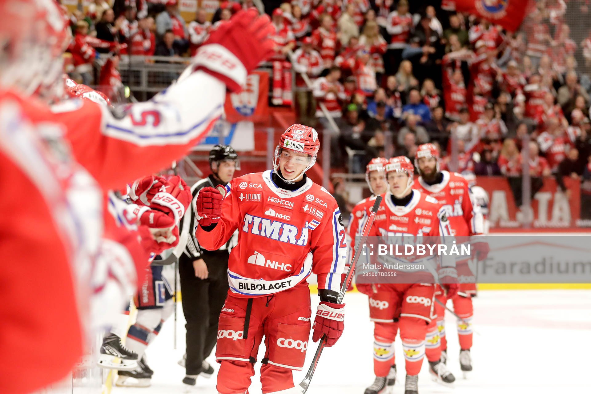 Timrås Oliver Johansson jublar