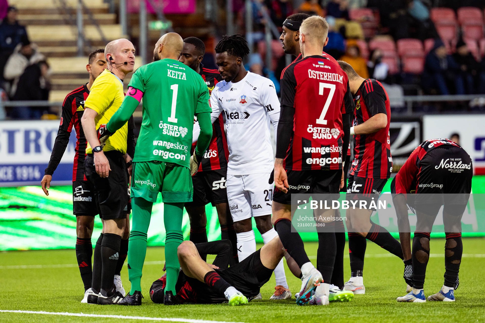 Östersunds Myroslav Mazur har ont