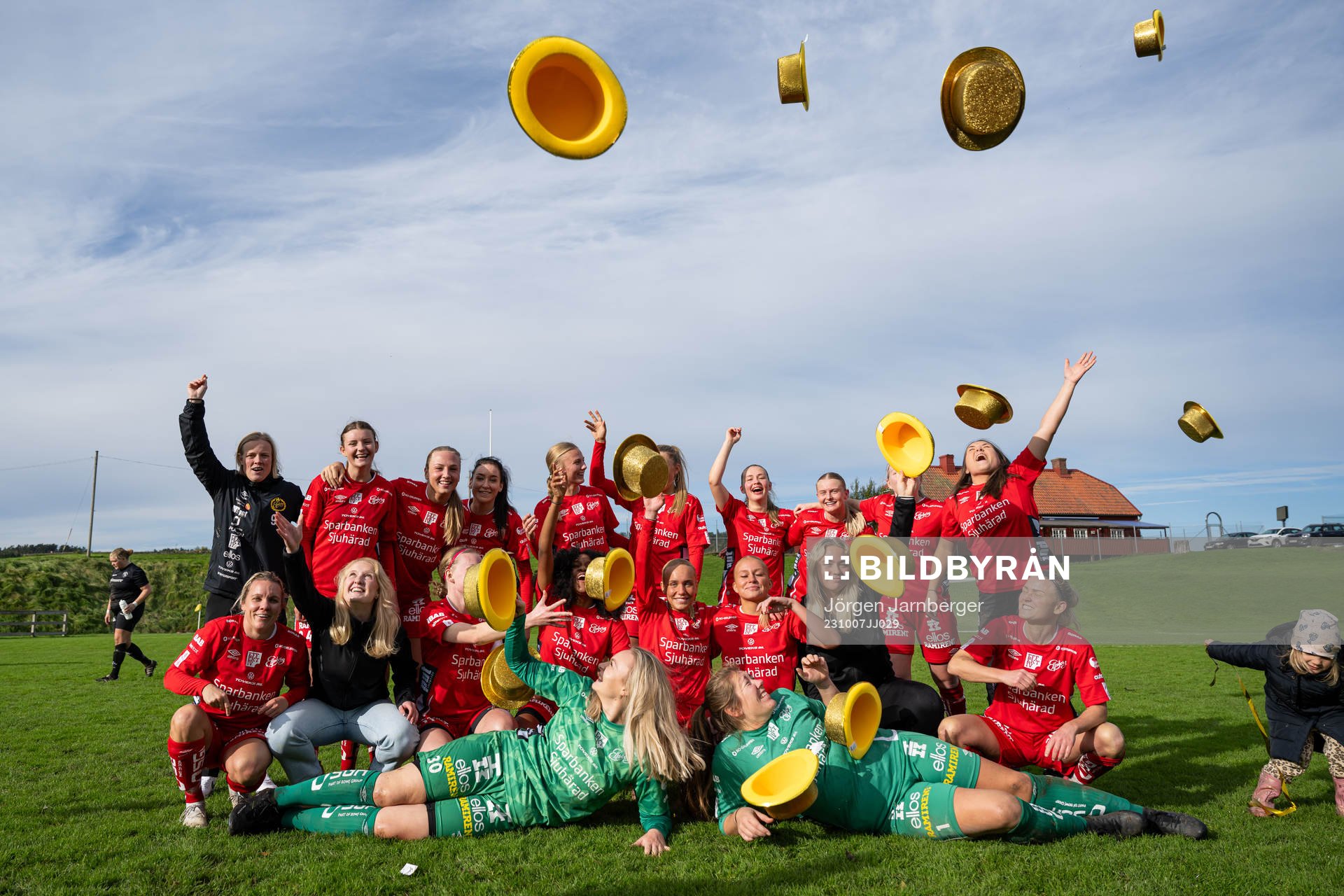 Elfsborgs spelare och ledare firar seriesegern