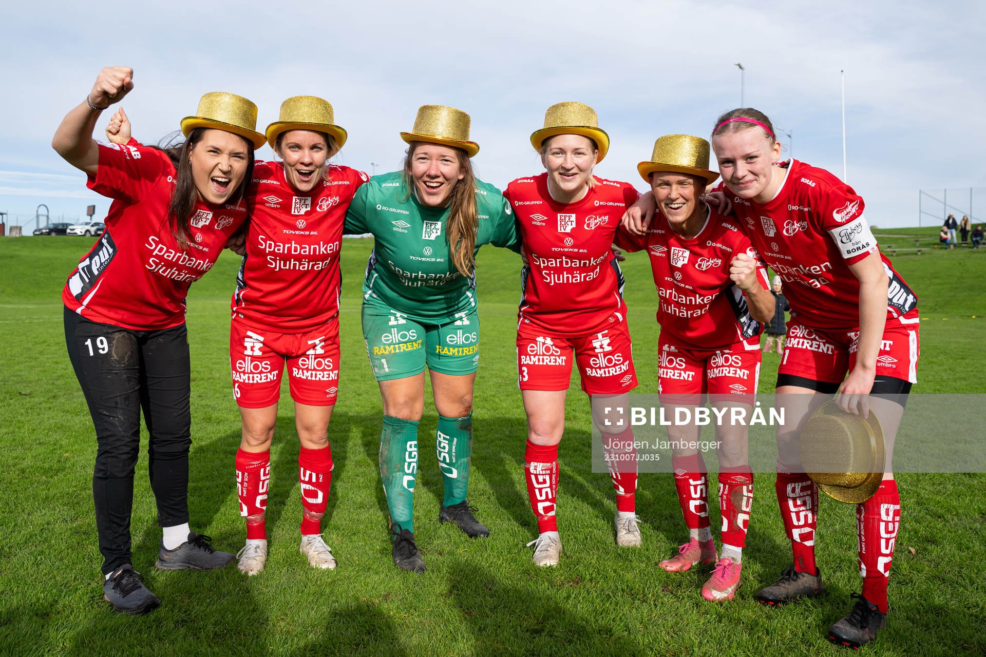 Elfsborgs spelare och ledare firar seriesegern