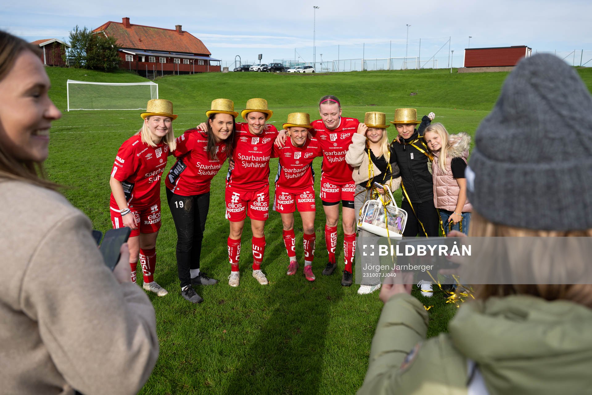 Elfsborgs spelare och ledare firar seriesegern