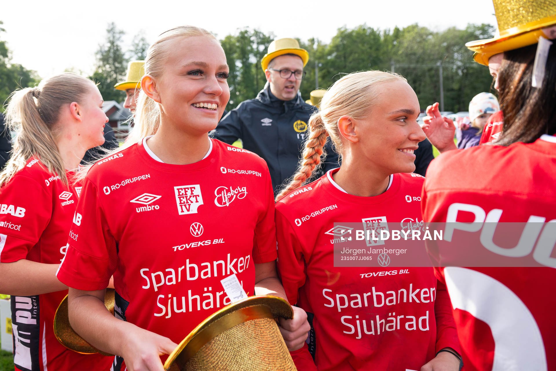 Elfsborgs spelare och ledare firar seriesegern