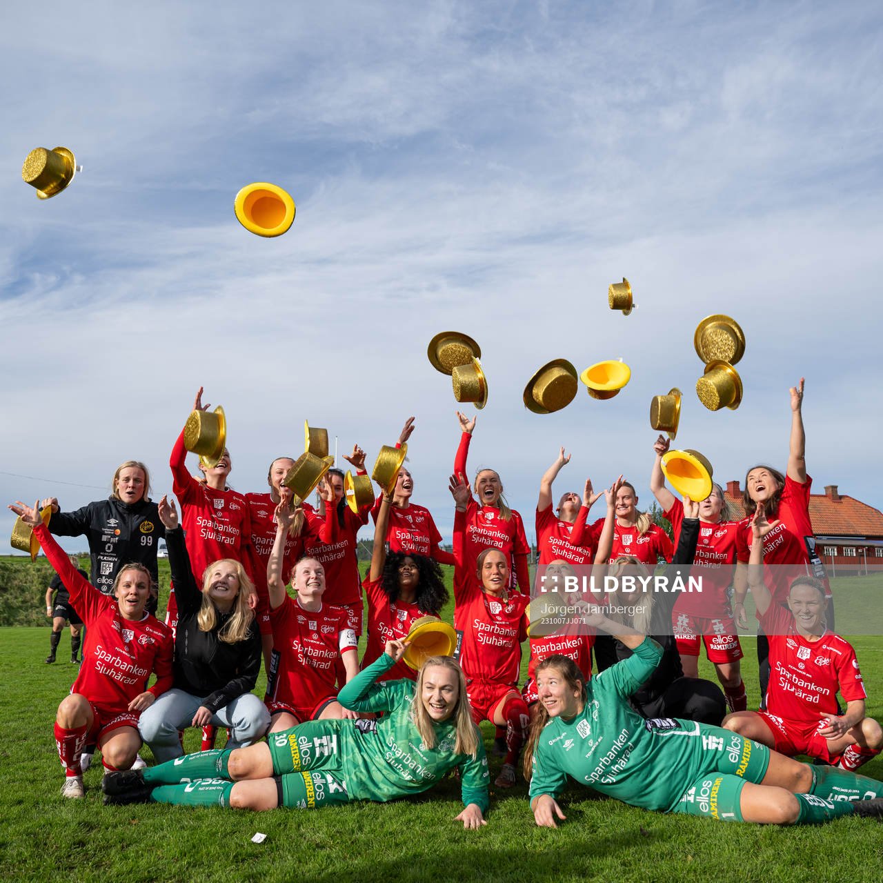 Elfsborgs spelare och ledare firar seriesegern