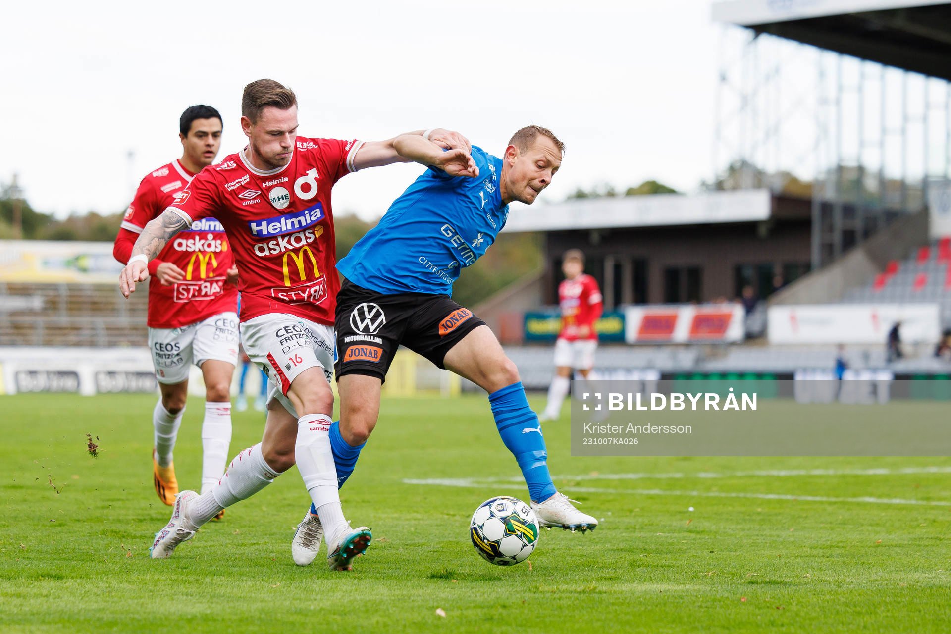 Degerfors Rasmus Örqvist och Halmstads Joel Allansson