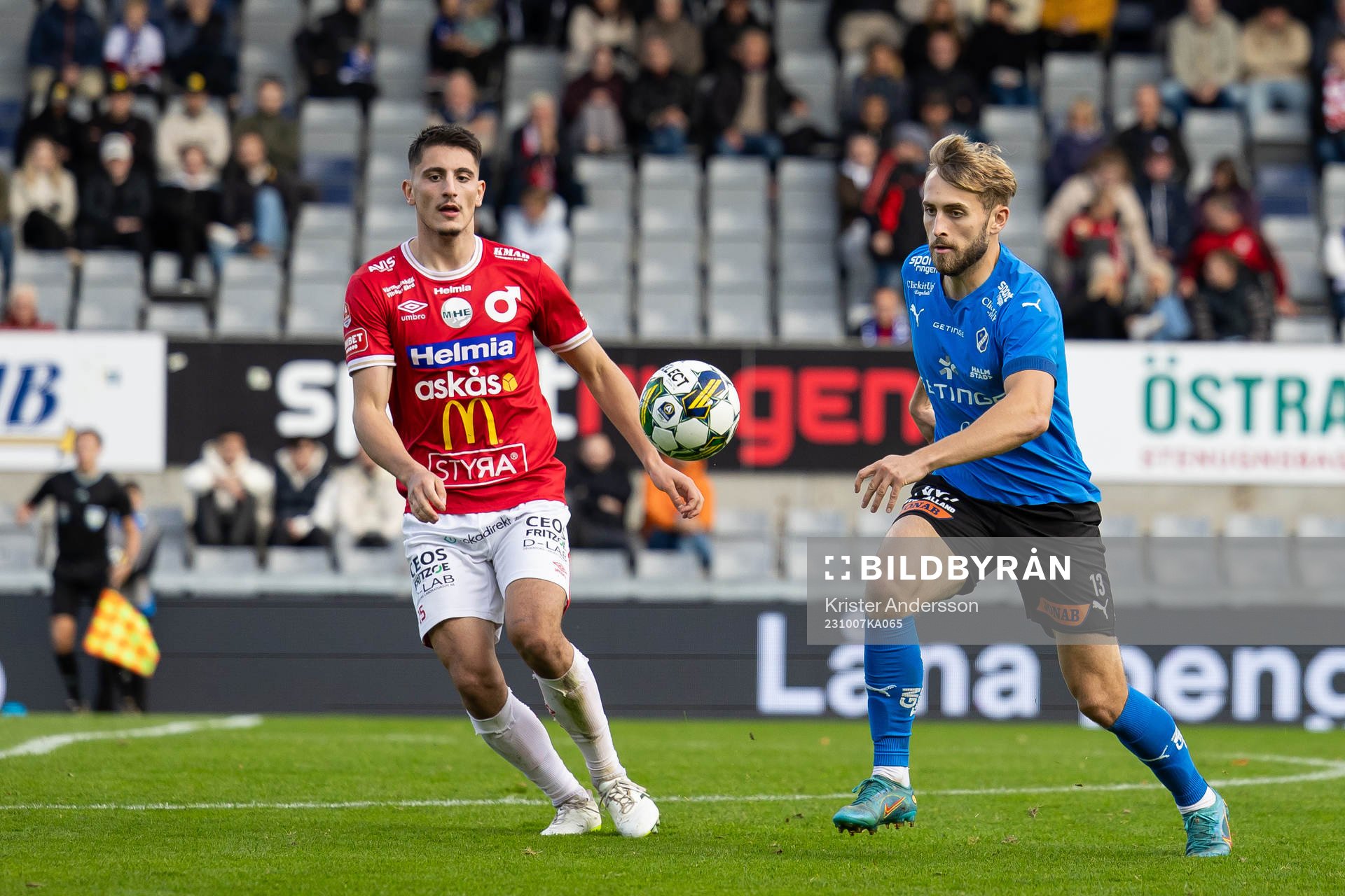 Degerfors Seid Korac och Halmstads Jack Cooper-Love