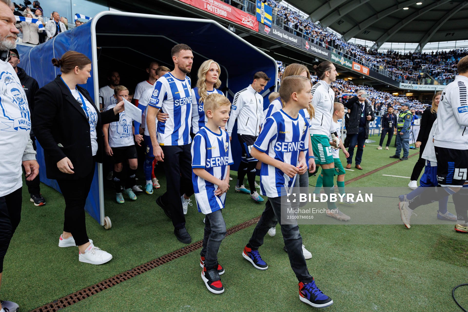 Marcus Berg med familj innan fotbollsmatchen i Allsvenskan