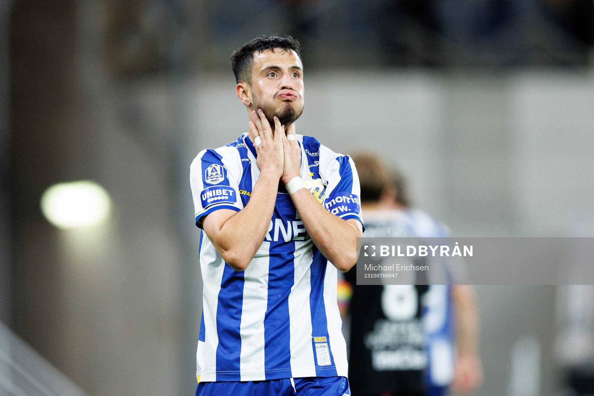 IFK Göteborgs Astrit Selmani deppar