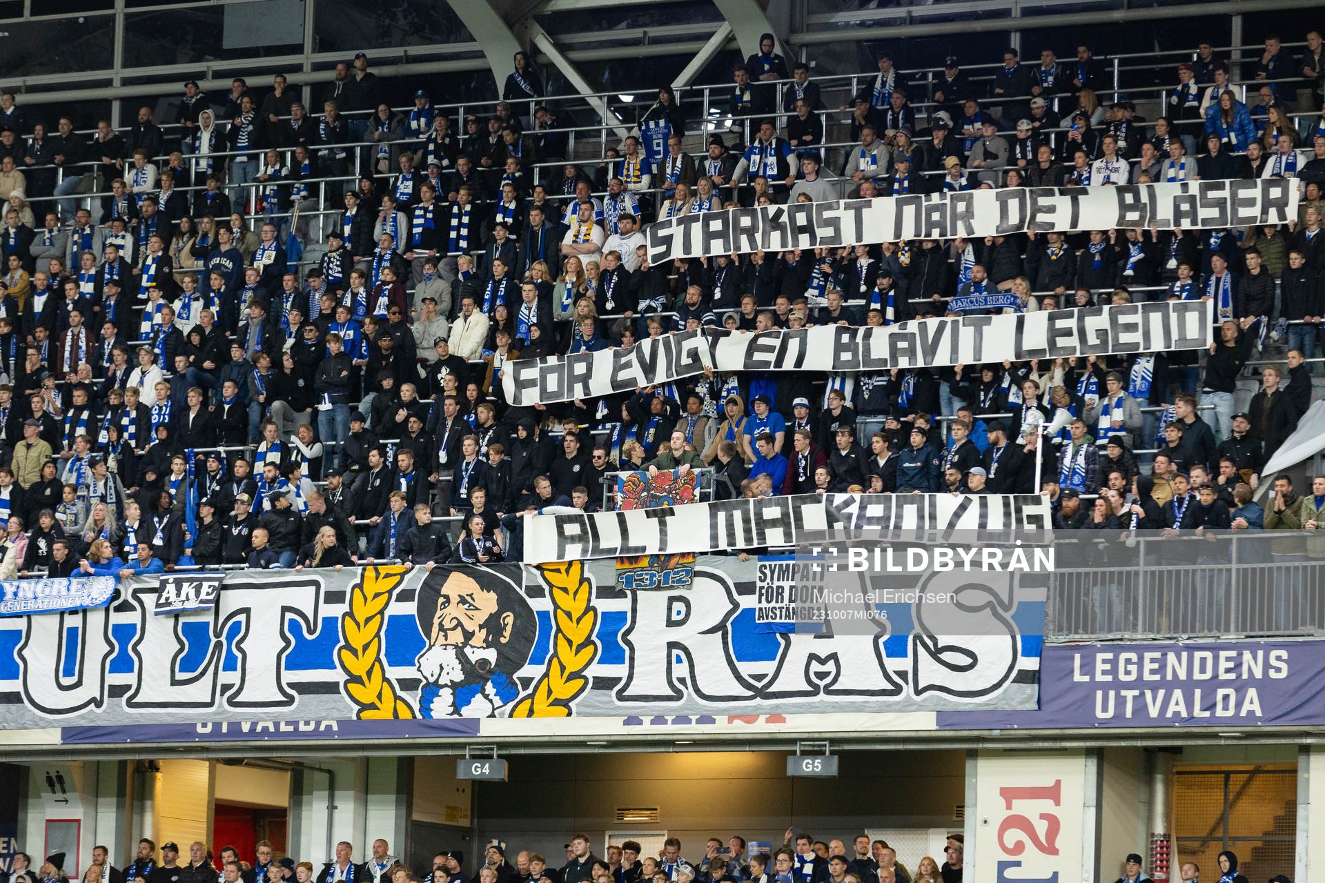 IFK Göteborgs Marcus Berg hyllas av klacken