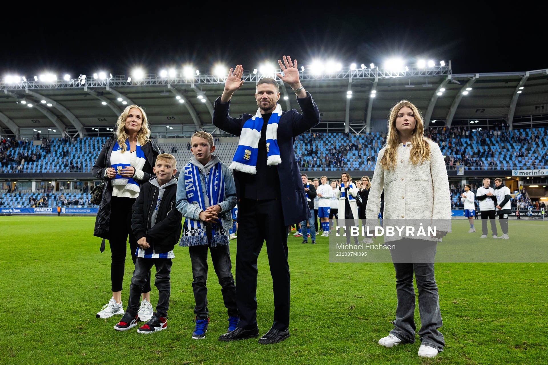 IFK Göteborgs Marcus Berg med familj hyllas