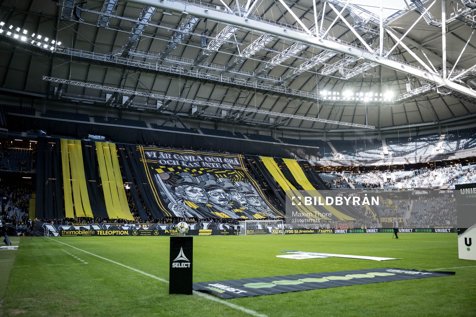 AIKs supportar med tifo