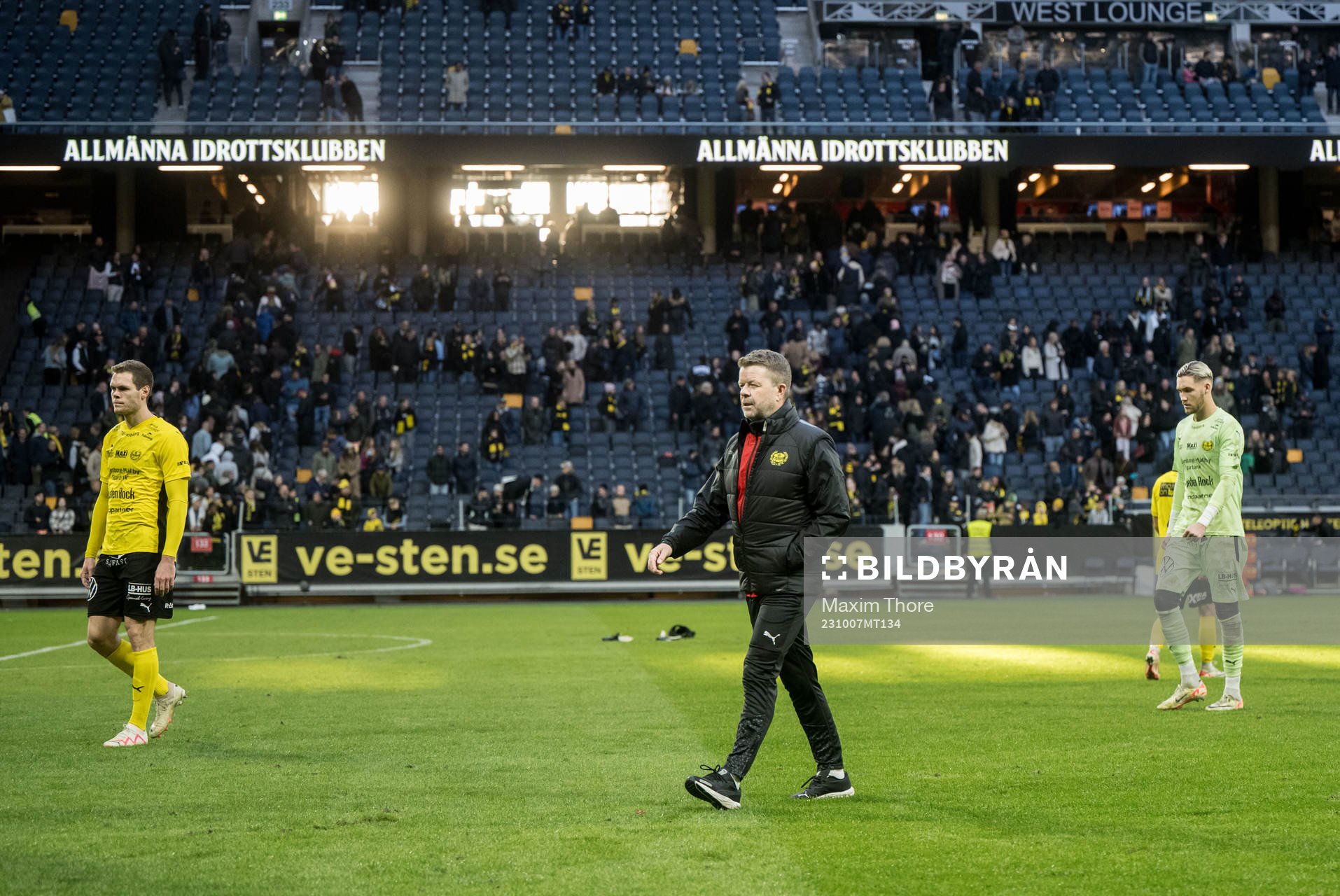 Mjällbys tränare Anders Torstensson deppar