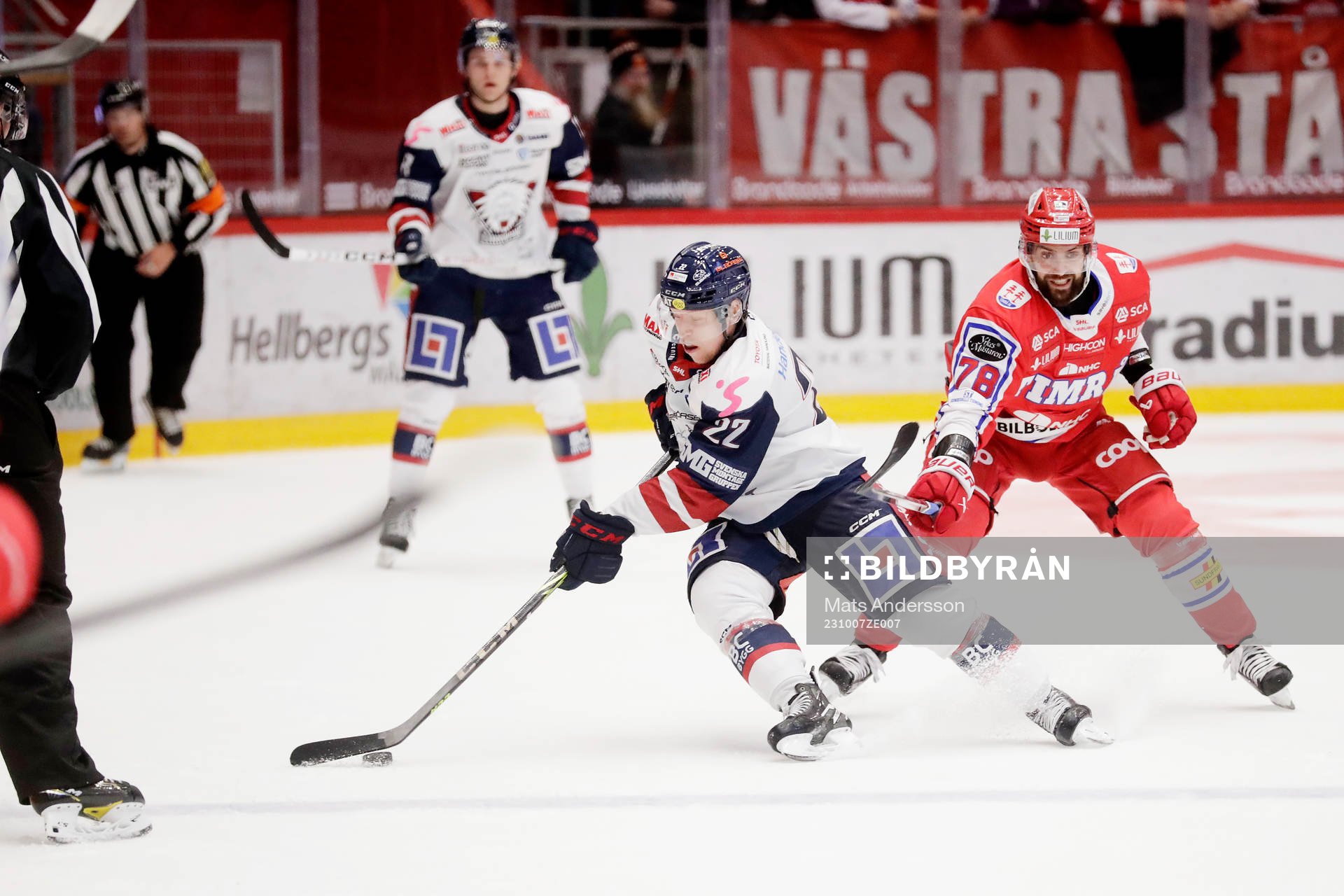 Linköpings Vilmos Gallo och Timrås Robin Hanzl