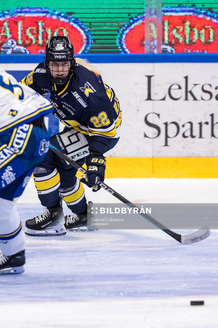HV71s Suvi Käyhkö
