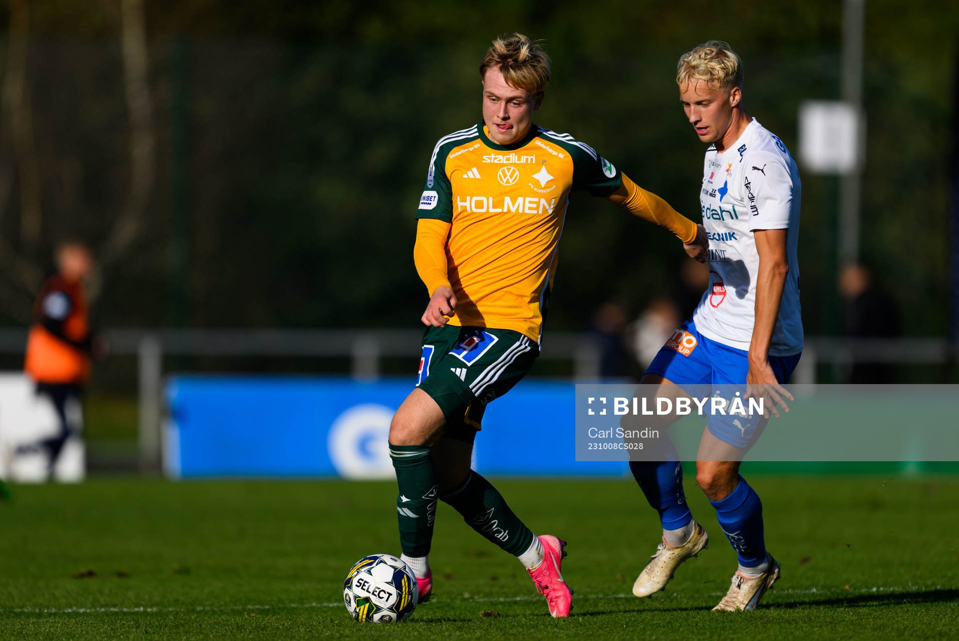 IFK Norrköpings Isak Andri Sigurgeirsson och Värnamos