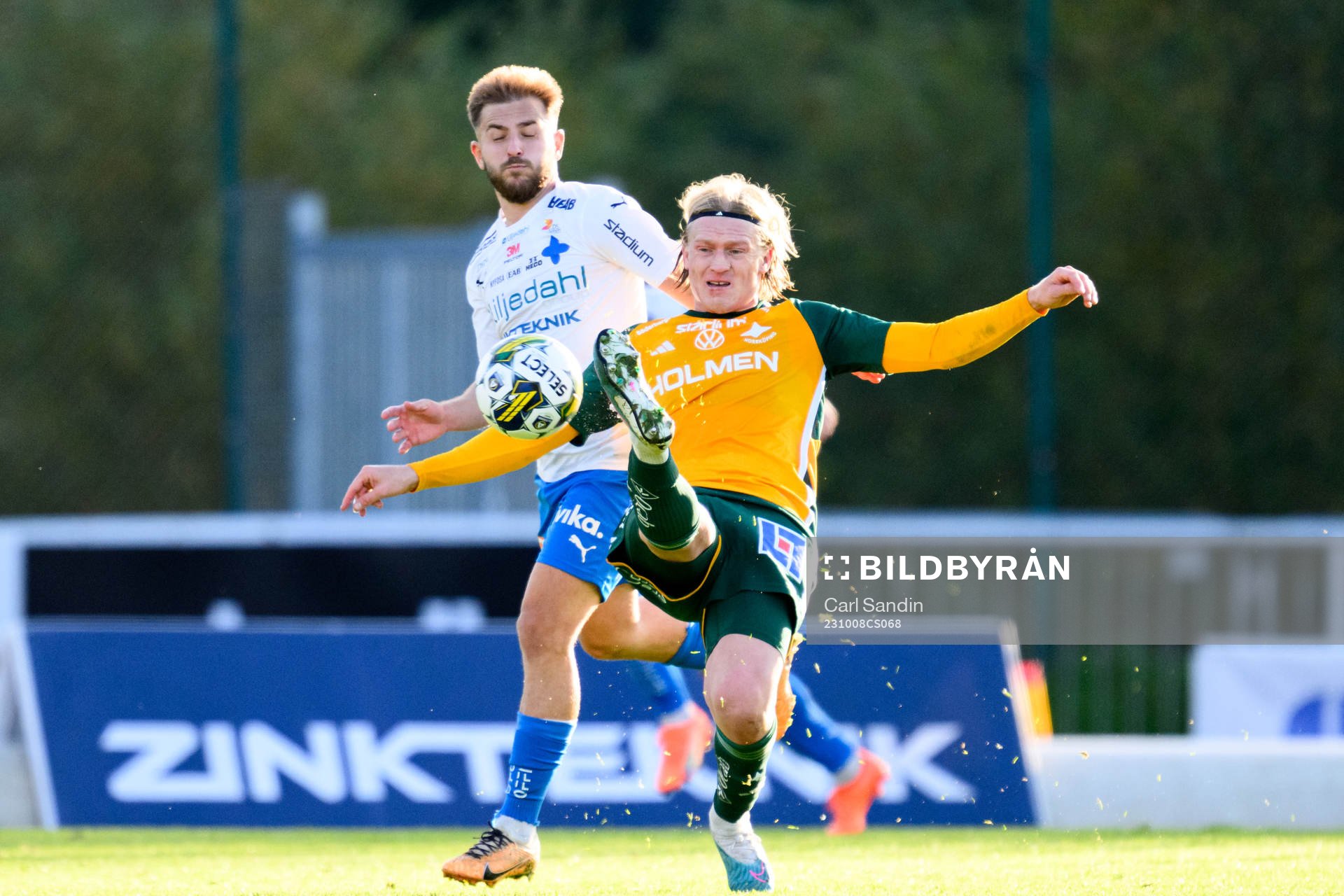 Värnamos Albion Ademi och IFK Norrköpings Daniel Fritz Eid
