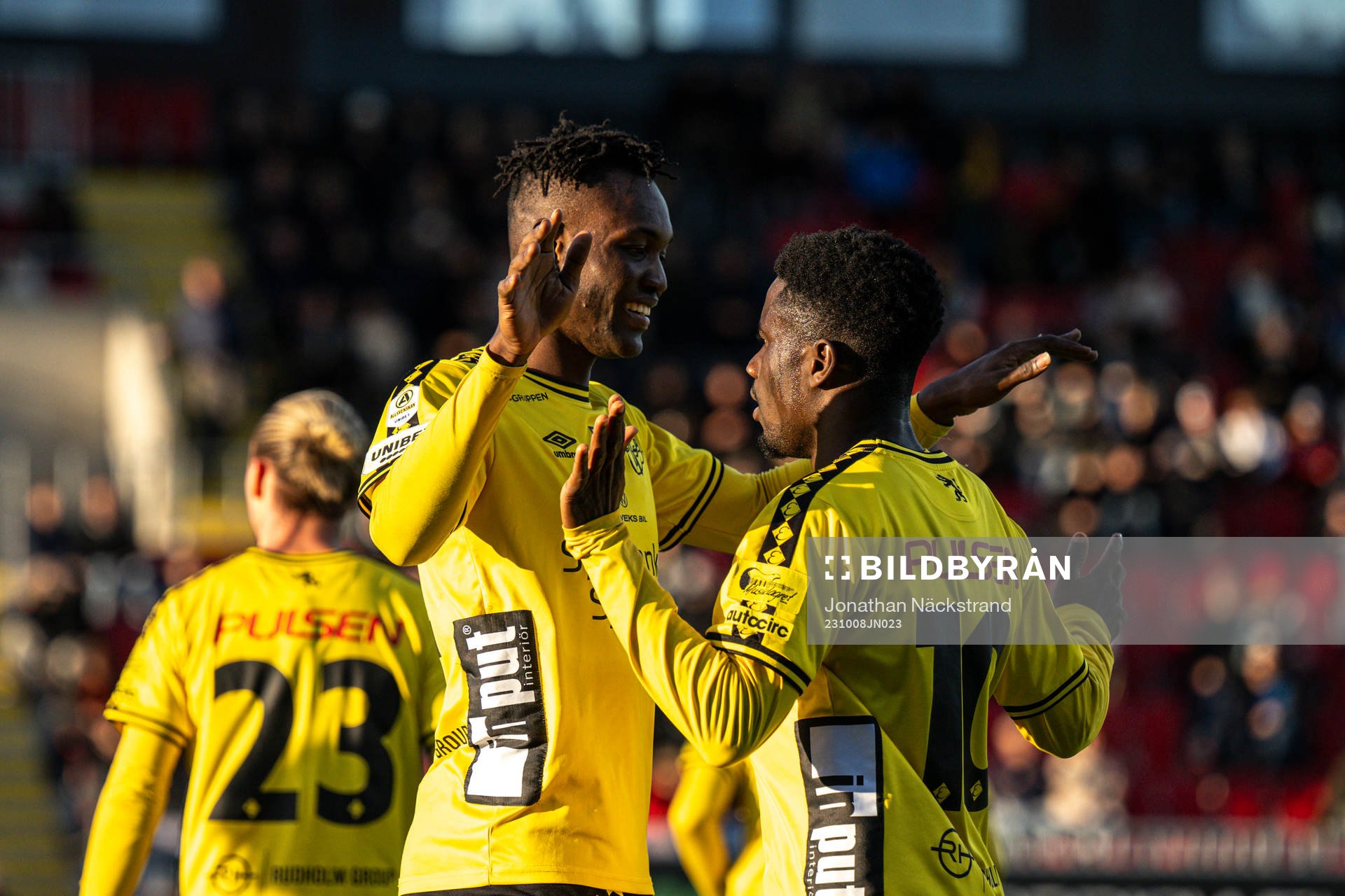Elfsborgs Jalal Abdullai och Michael Baidoo jublar