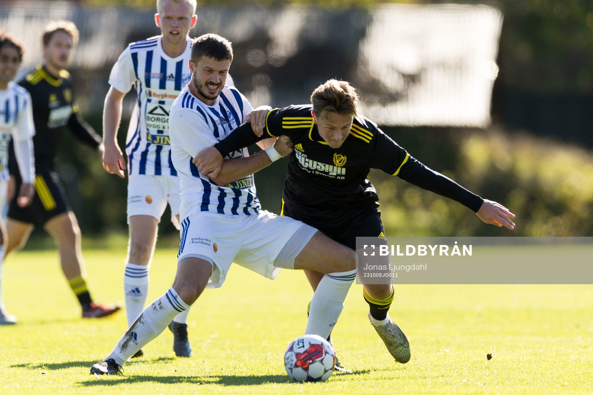 IFK Karlshamns John Eriksson och Växjö Norras Jacob Croby