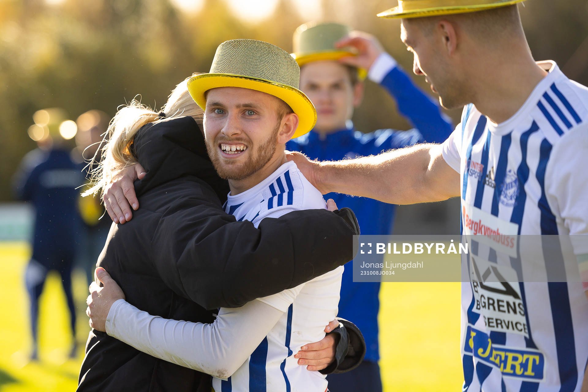 IFK Karlshamns Lukas Jönsson jublar